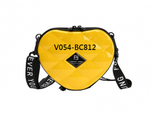 硬殼化妝包-愛心形狀